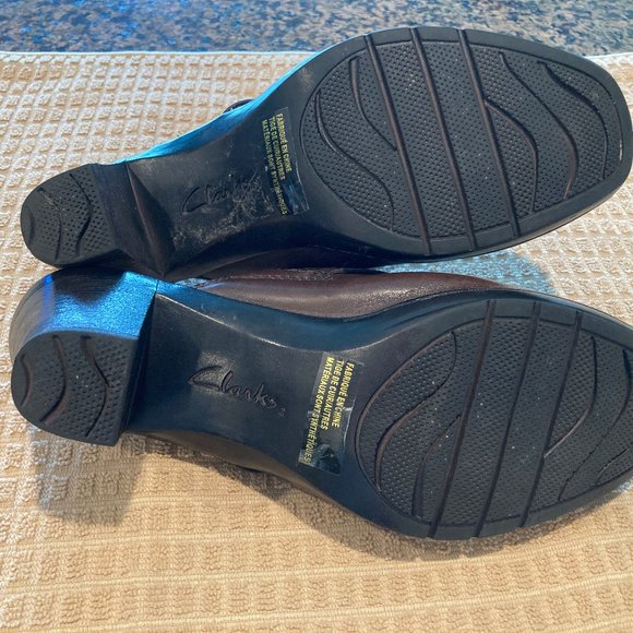 Clarks Brown Leather Mules, 7M - Picture 6 of 6